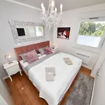 Mm Luxury Diamond & Silver Zara