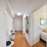 Apartment Mm Luxury Diamond & Silver *