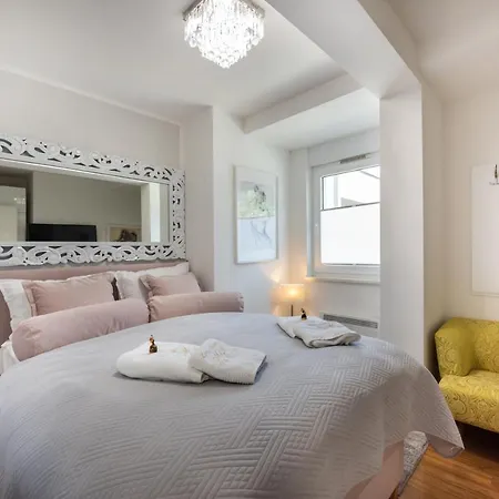 Mm Luxury Diamond & Silver *