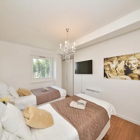 Apartman Mm Luxury Diamond & Silver *