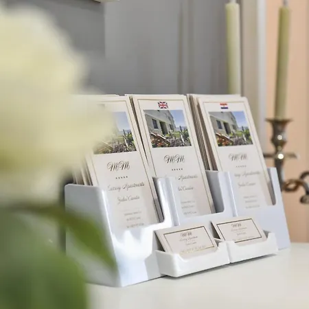 Mm Luxury Diamond & Silver Apartman *