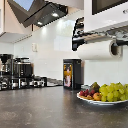 Apartman Mm Luxury Diamond & Silver *