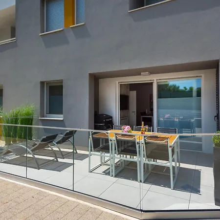 Mm Luxury Diamond & Silver Apartamento *