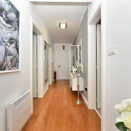 Apartman Mm Luxury Diamond & Silver *